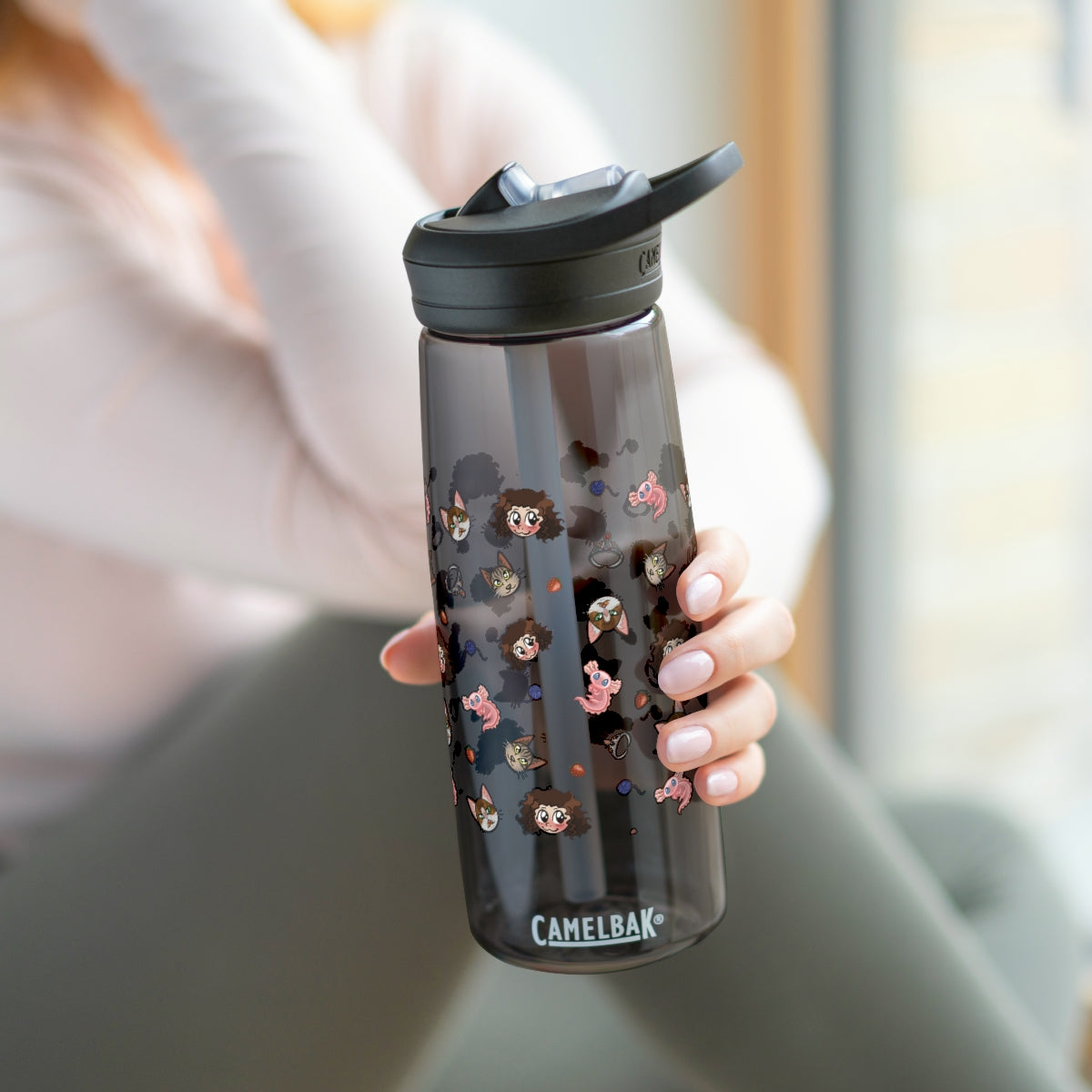 Takouhi Water bottle