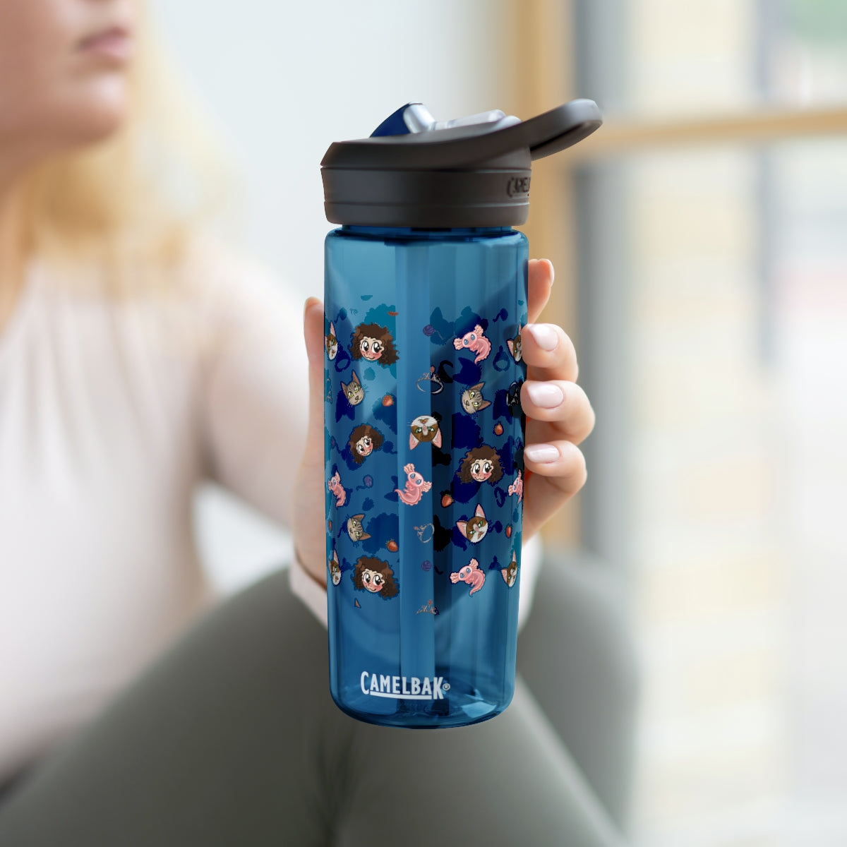 Takouhi Water bottle