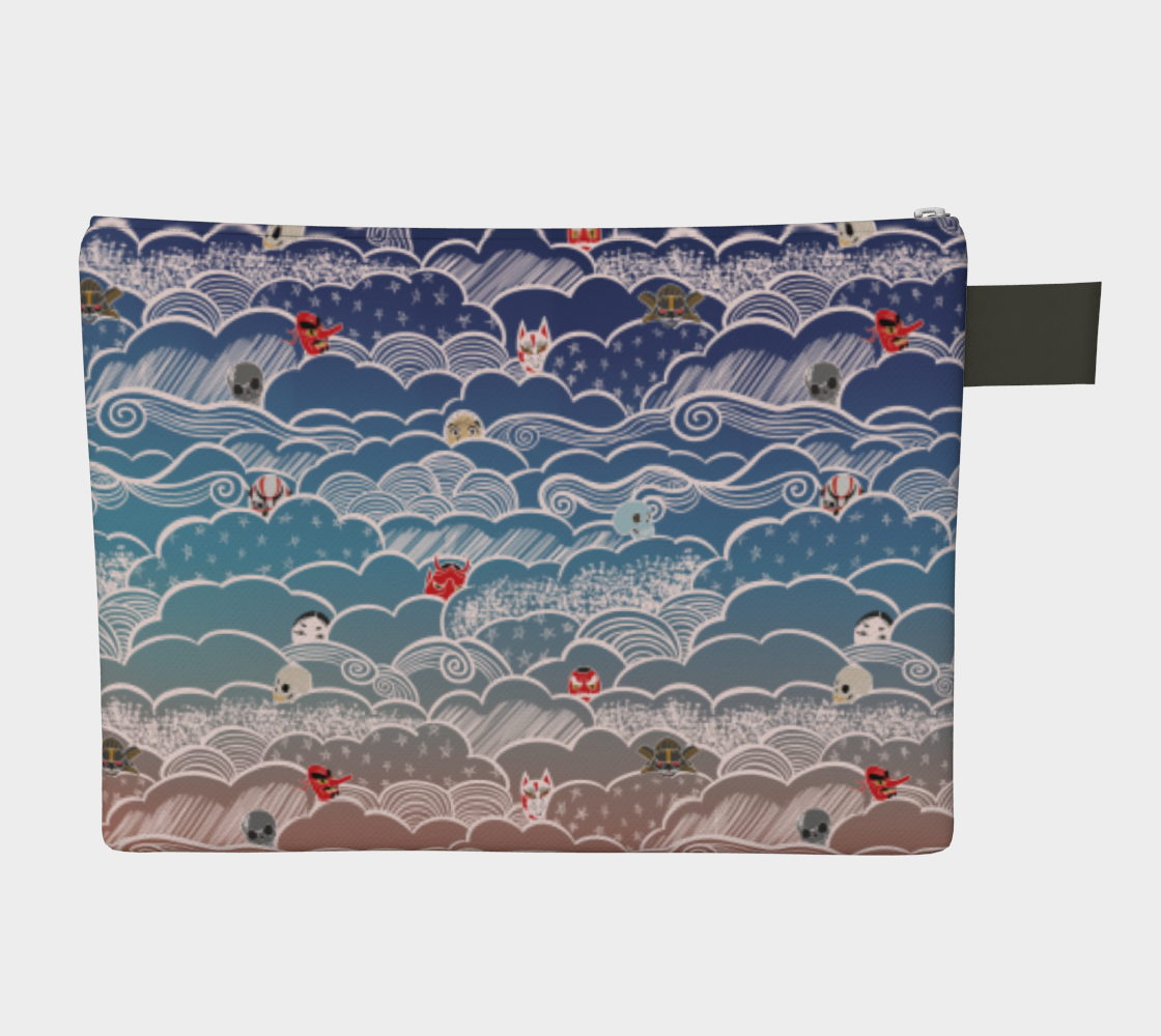 Clouds pouch